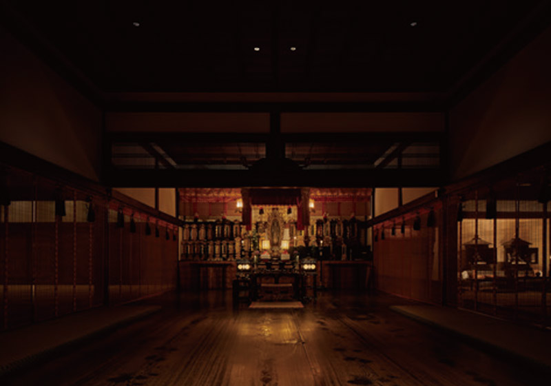 宸殿【夜】夜間拝観という文化に、『Synca』がこだわりの光を灯す。