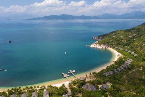 ホテルのあるエリア全体はベトナム南東部の半島の先に位置する。