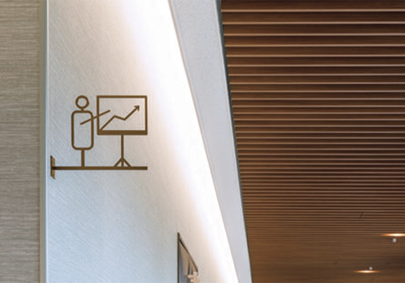 小倉第一病院_光を絡めた人に優しい立体ピクトサイン_2