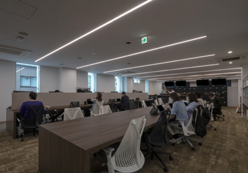 塩野香料株式会社 東京社屋「s＋park」_3階：仕事に集中できるFocusゾーン