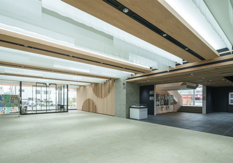 御坊市新庁舎_朝：色温度9000K・調光率80％